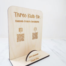 7.5 x 6 - Card Display with QR Codes