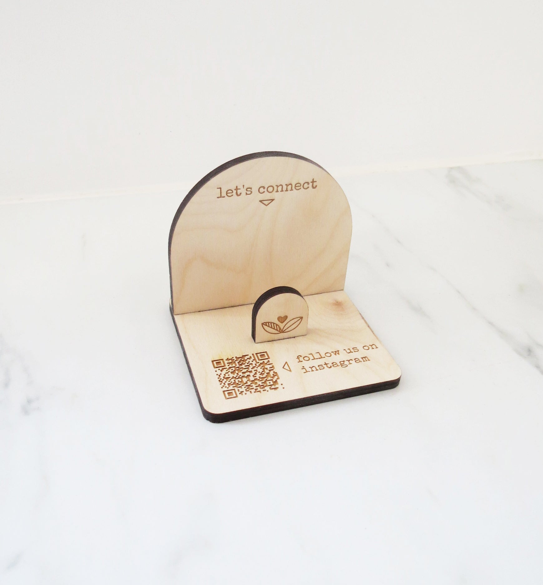 3.5 x 3.5 - Card Display with QR Code