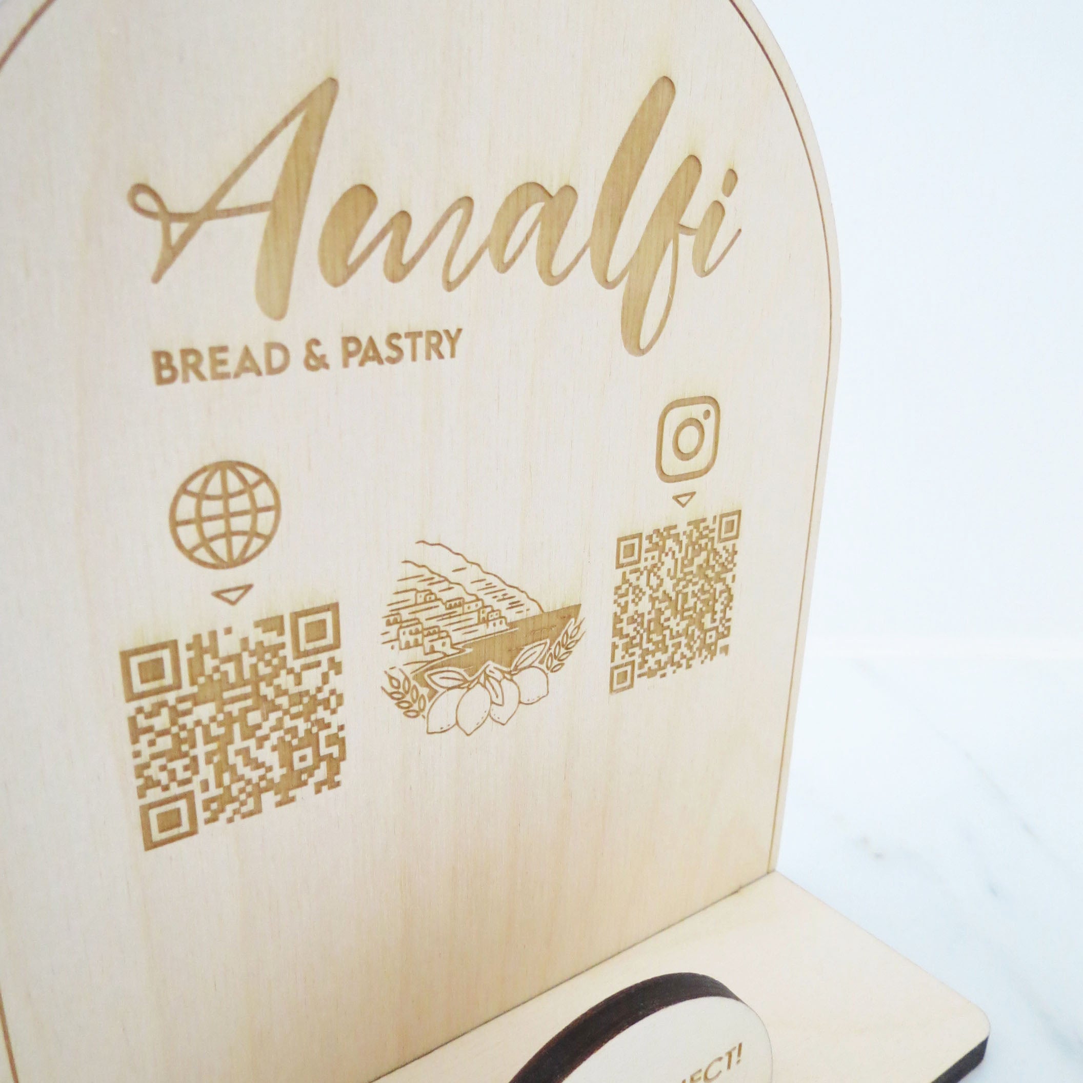 7.5 x 6 - Card Display with QR Codes