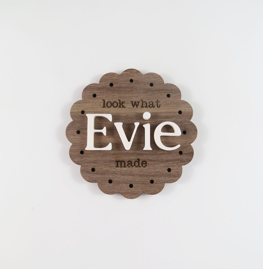 Look What I Made Magnet - Scalloped