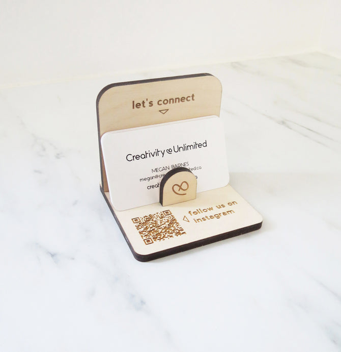 3.5 x 3.5 - Card Display with QR Code