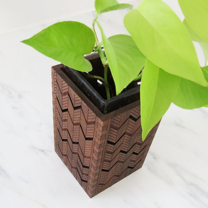 Medium Vase - Herringbone